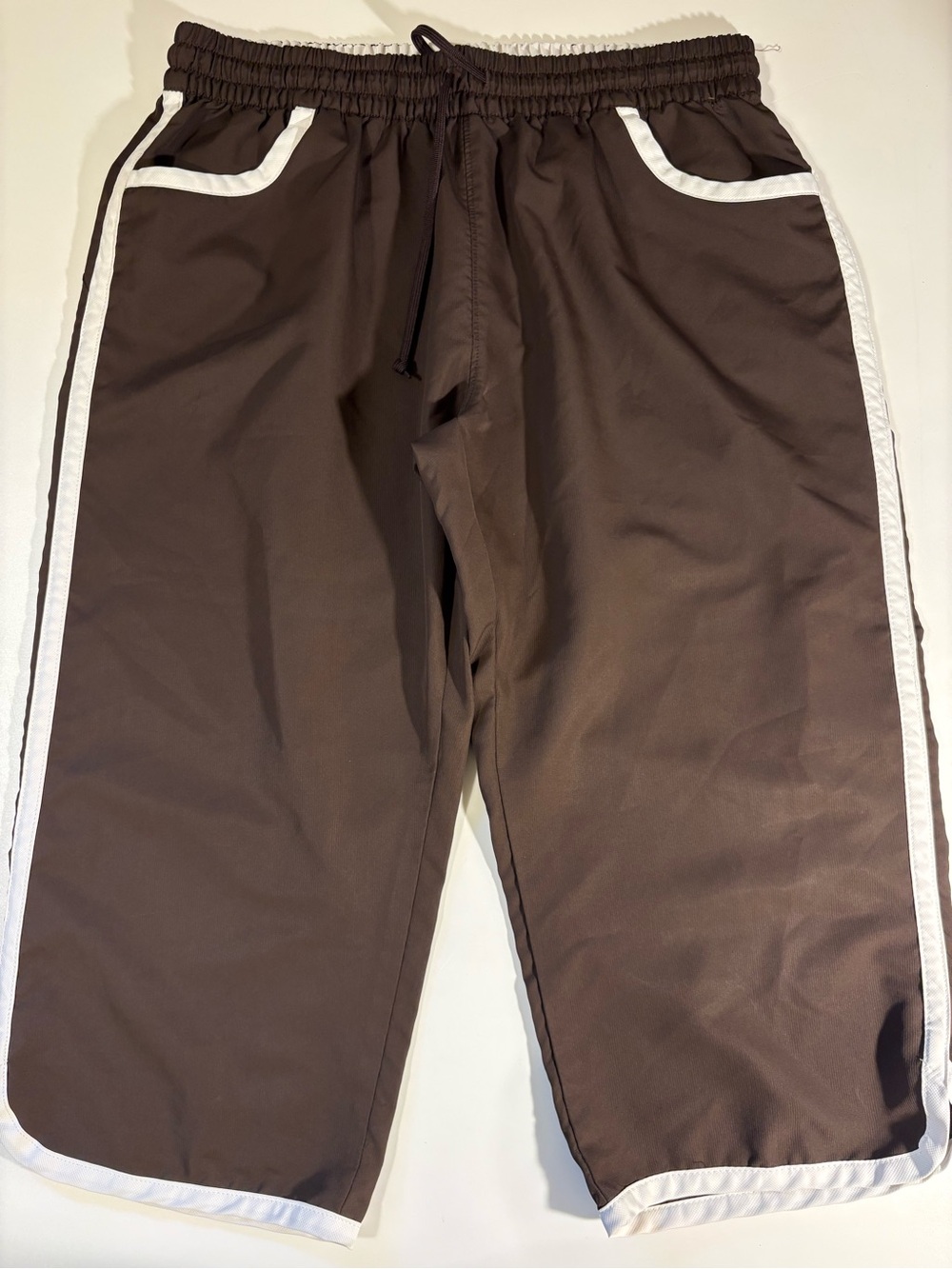 Women’s Brown capri Pants with White Trim